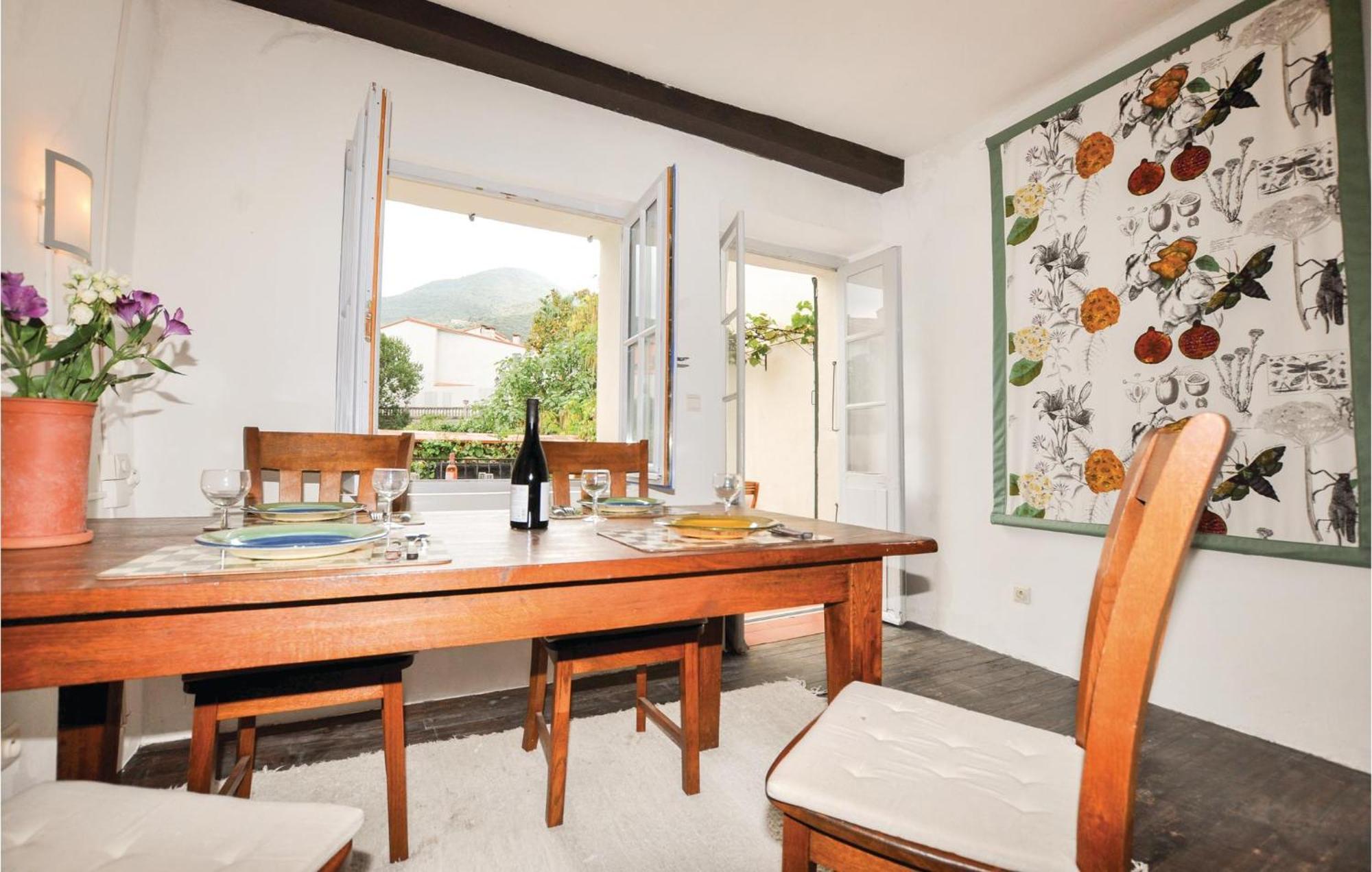 Amazing Home In Ceret With Wifi Exteriör bild